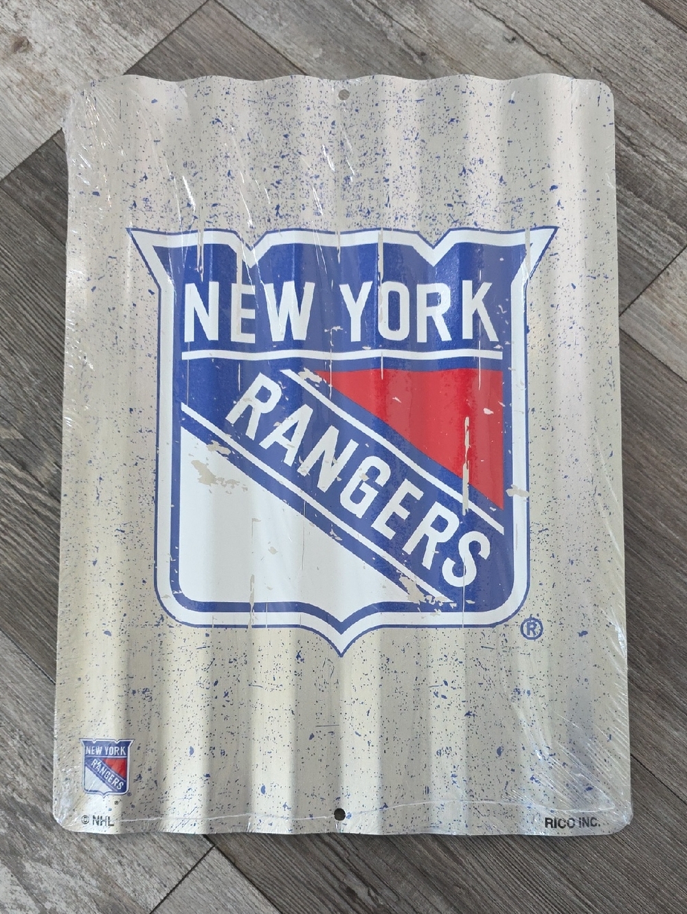 NHL New York Rangers Corrugated Metal 11.5"x16" Wall Sign *NWT
